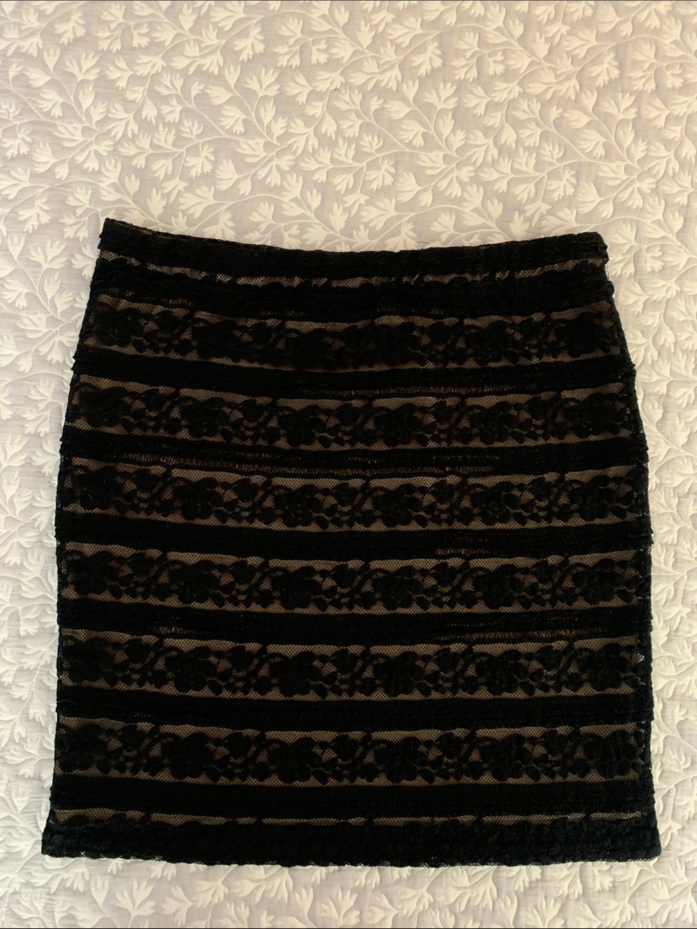 Forever 21 Black Lace Overlay Pencil Skirt